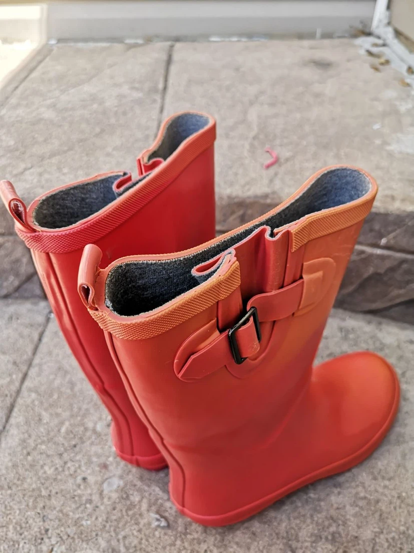 Red Rain Boots - Size 6