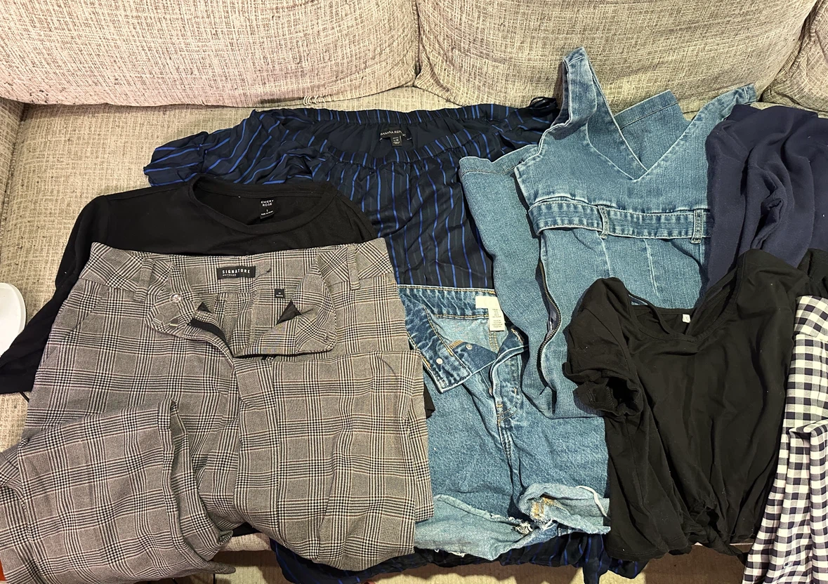 Women's Size L Clothing x11 - photo 2