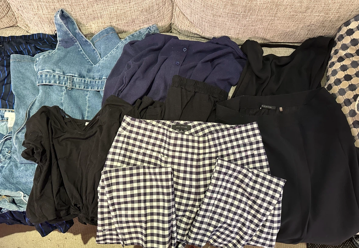 Women's Size L Clothing x11 - photo 3