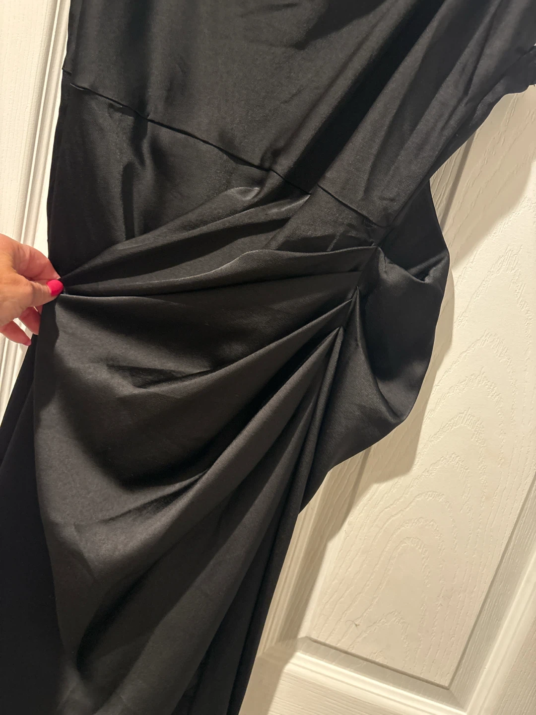 Brand new Black Ruched Midi Dress - photo 4