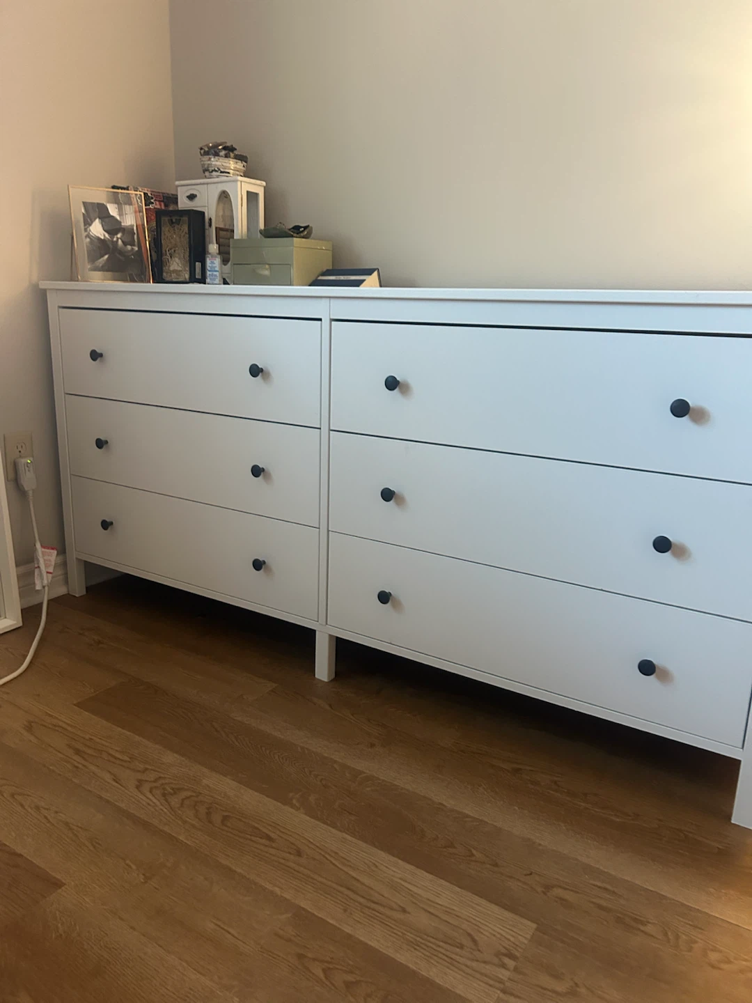 White 6 Drawer Dresser - photo 2