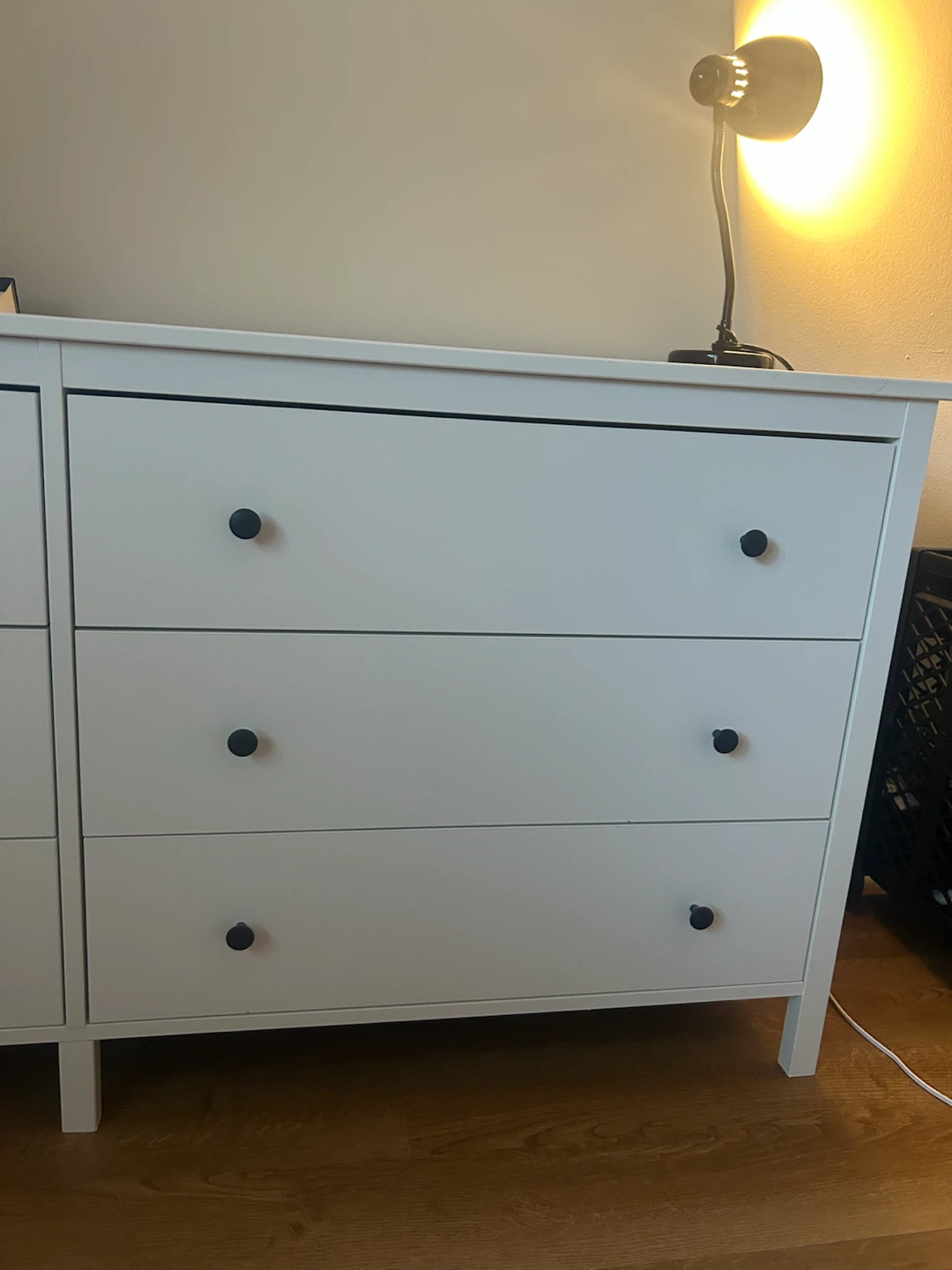 White 6 Drawer Dresser - photo 4