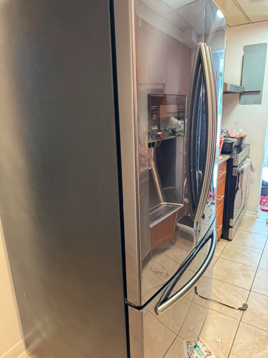 Samsung French Door Refrigerator with Ice Dispenser - photo 2