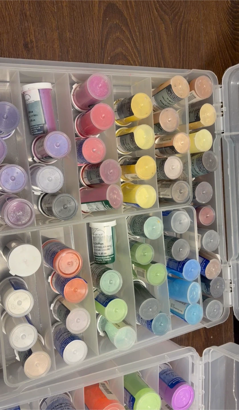 Voyager’s Mica powder and pigments - photo 2