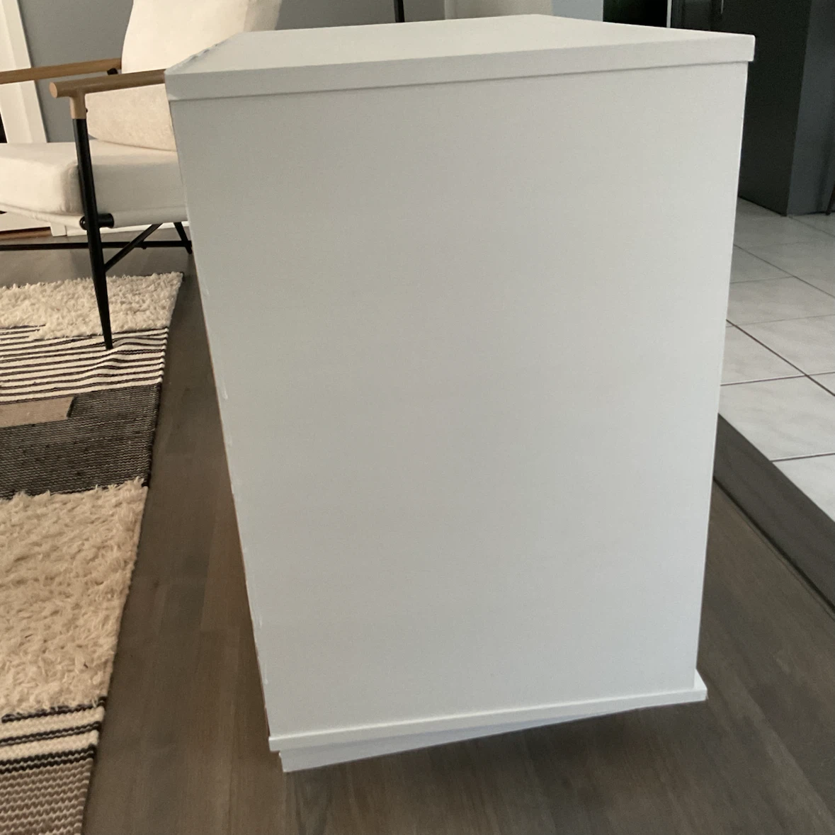 White 3-Drawer Dresser with Gold Handles - photo 3