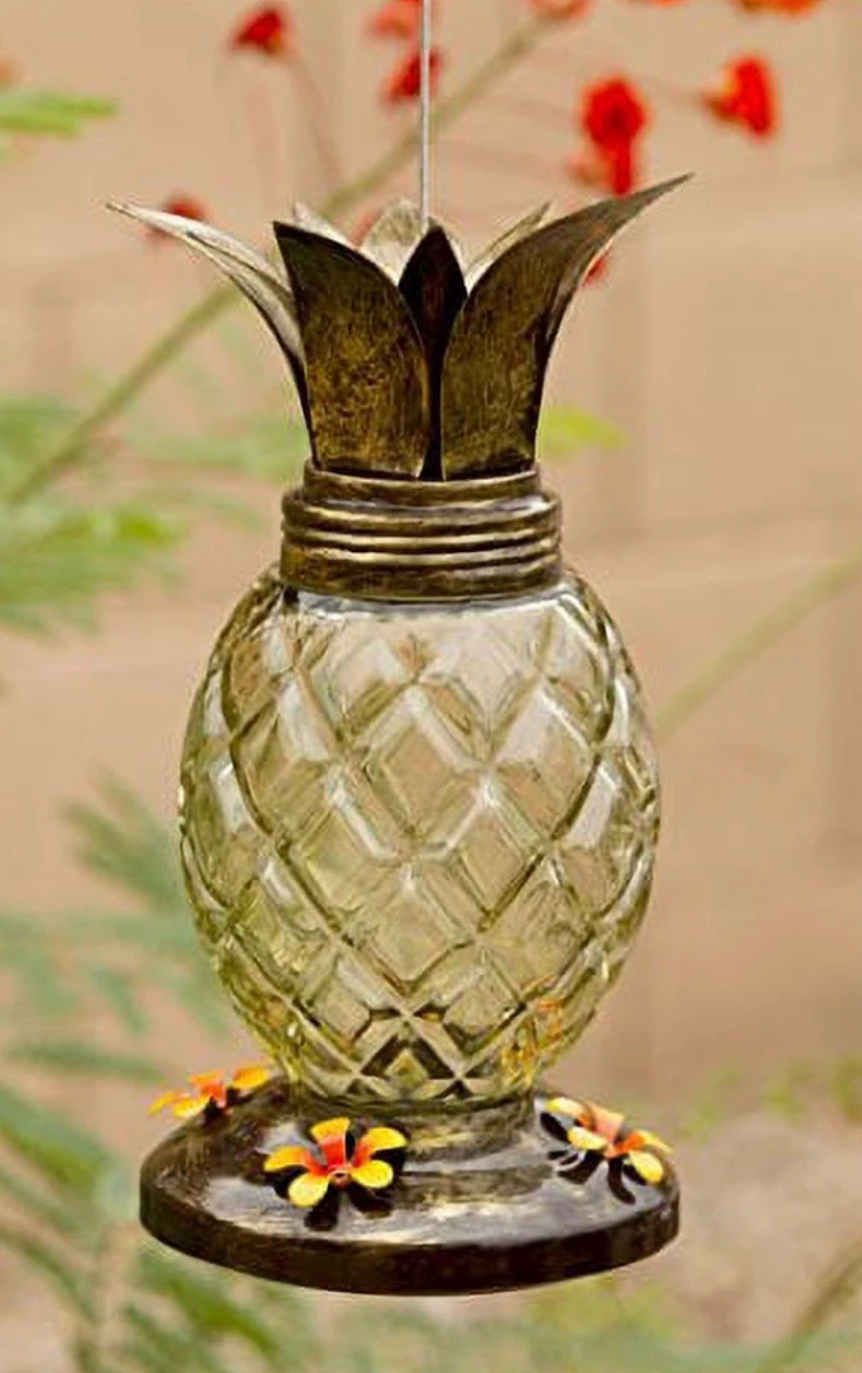 Pinebush Home & Garden Hummingbird Feeder