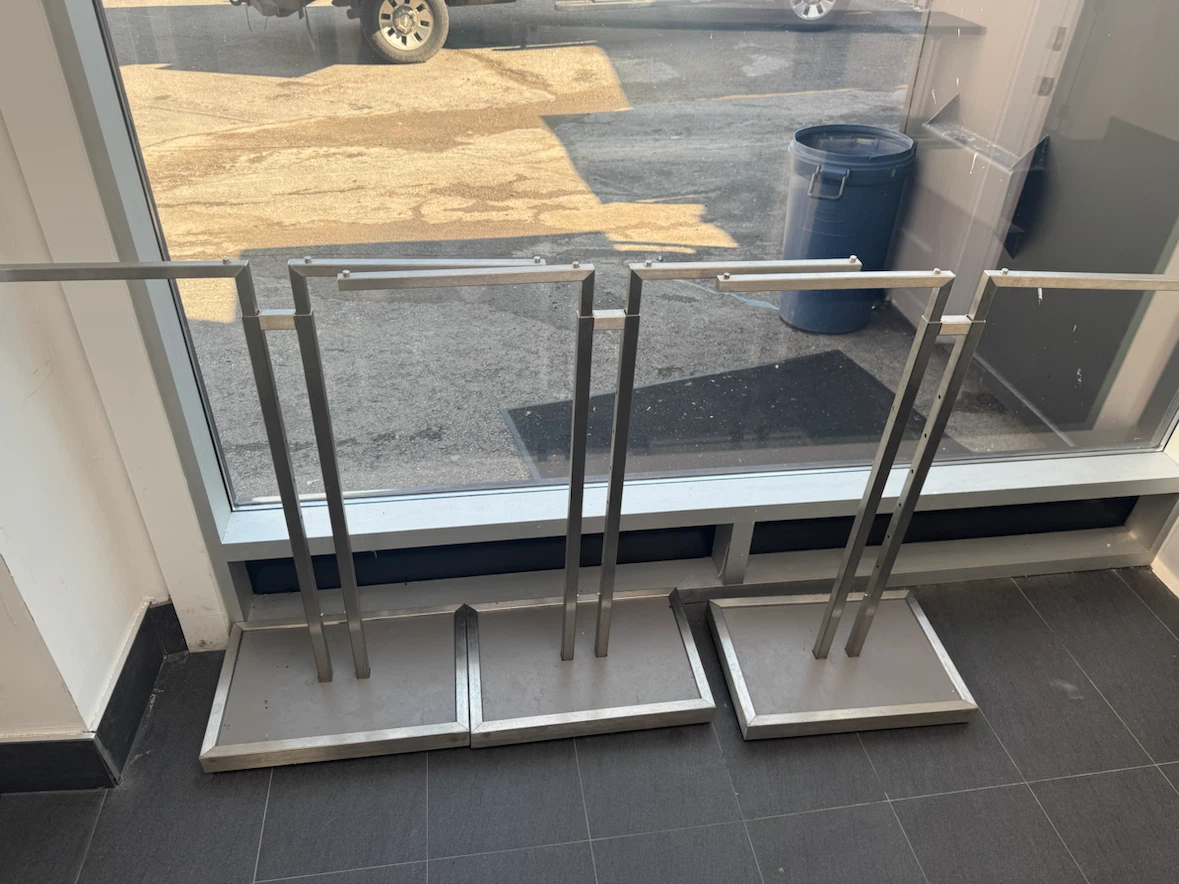 Metal Garment Racks (Set of 3) - photo 2