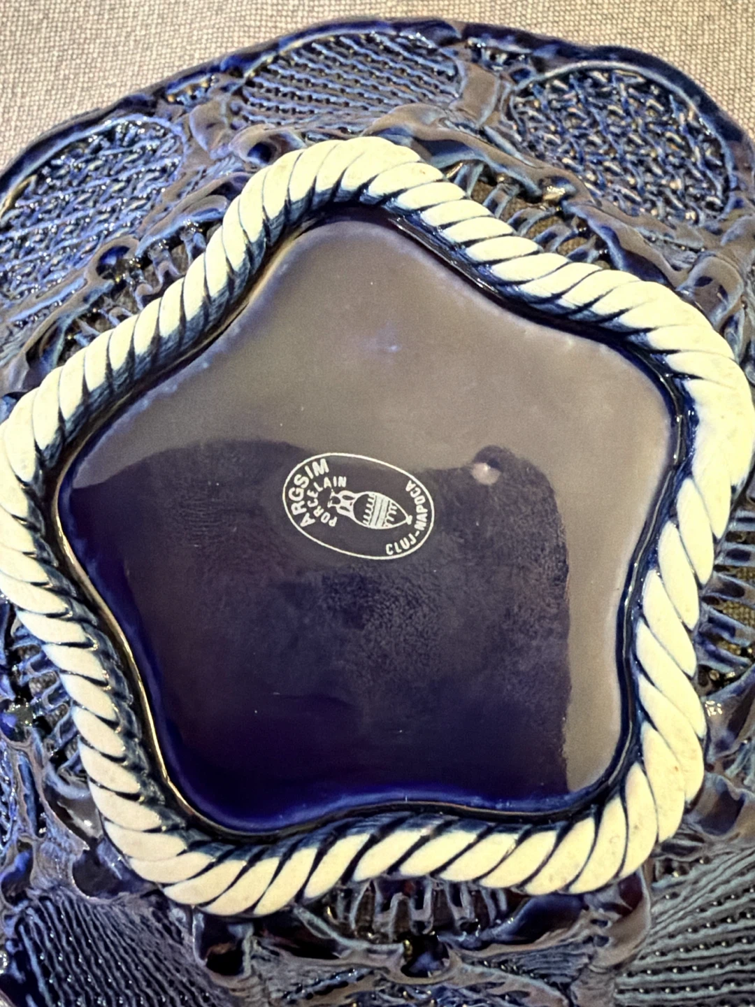 Vintage Romanian Cobalt Blue Decorative Bowl with Floral Detail - photo 3