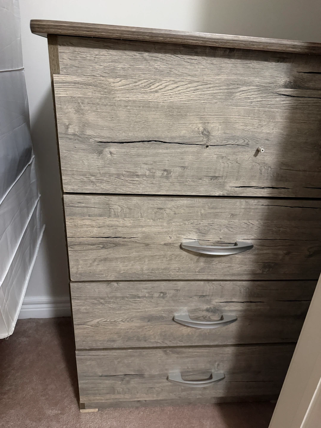 4-Drawer Dresser - photo 2