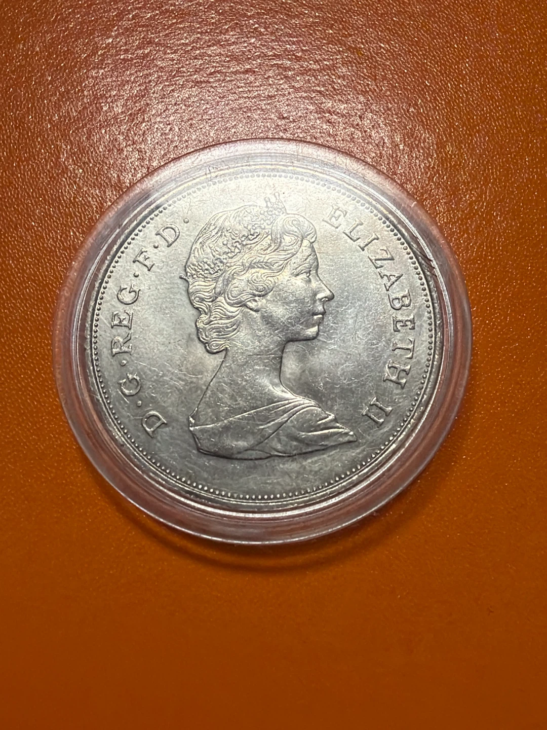 1981 Royal Wedding Coin Prince Charles Lady Diana - photo 2