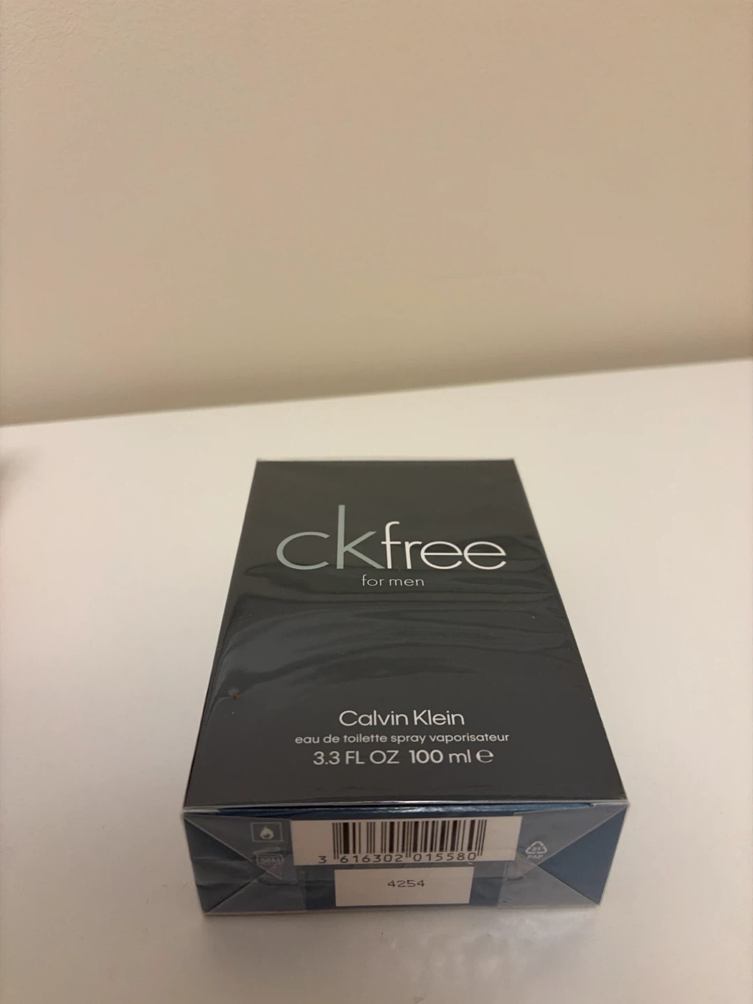 Calvin Klein Cologne - photo 2
