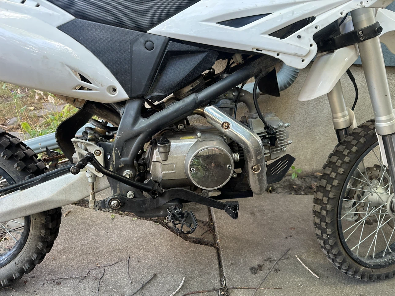 Gio 125CC Dirt Bike - photo 3
