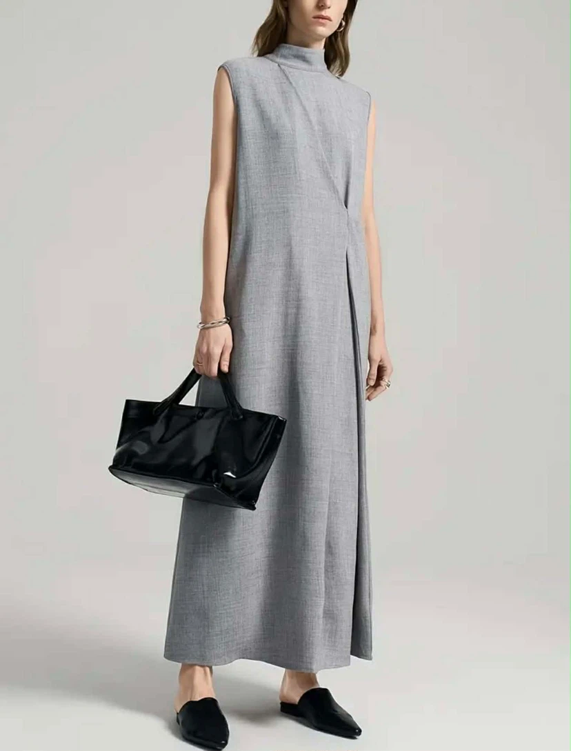Sleeveless Grey Maxi Dress - photo 5