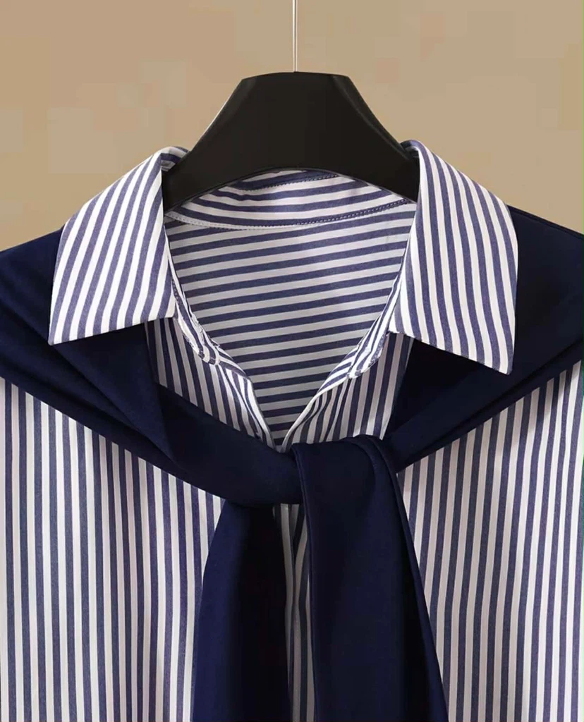 Navy Wide-Leg Pants and Striped Blouse Set - photo 4