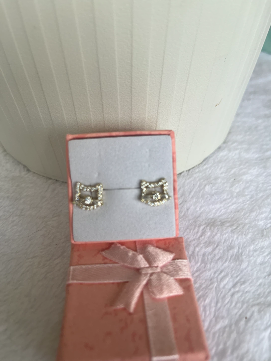 Kitty Stud Earrings with Rhinestones