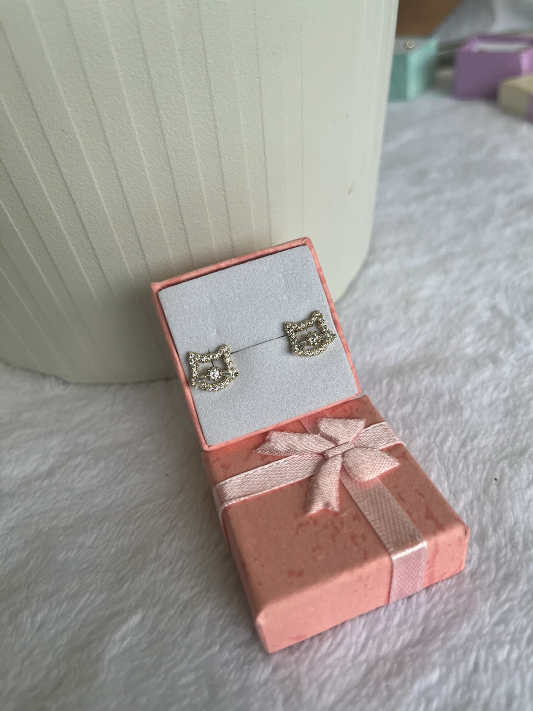 Kitty Stud Earrings with Rhinestones - photo 2
