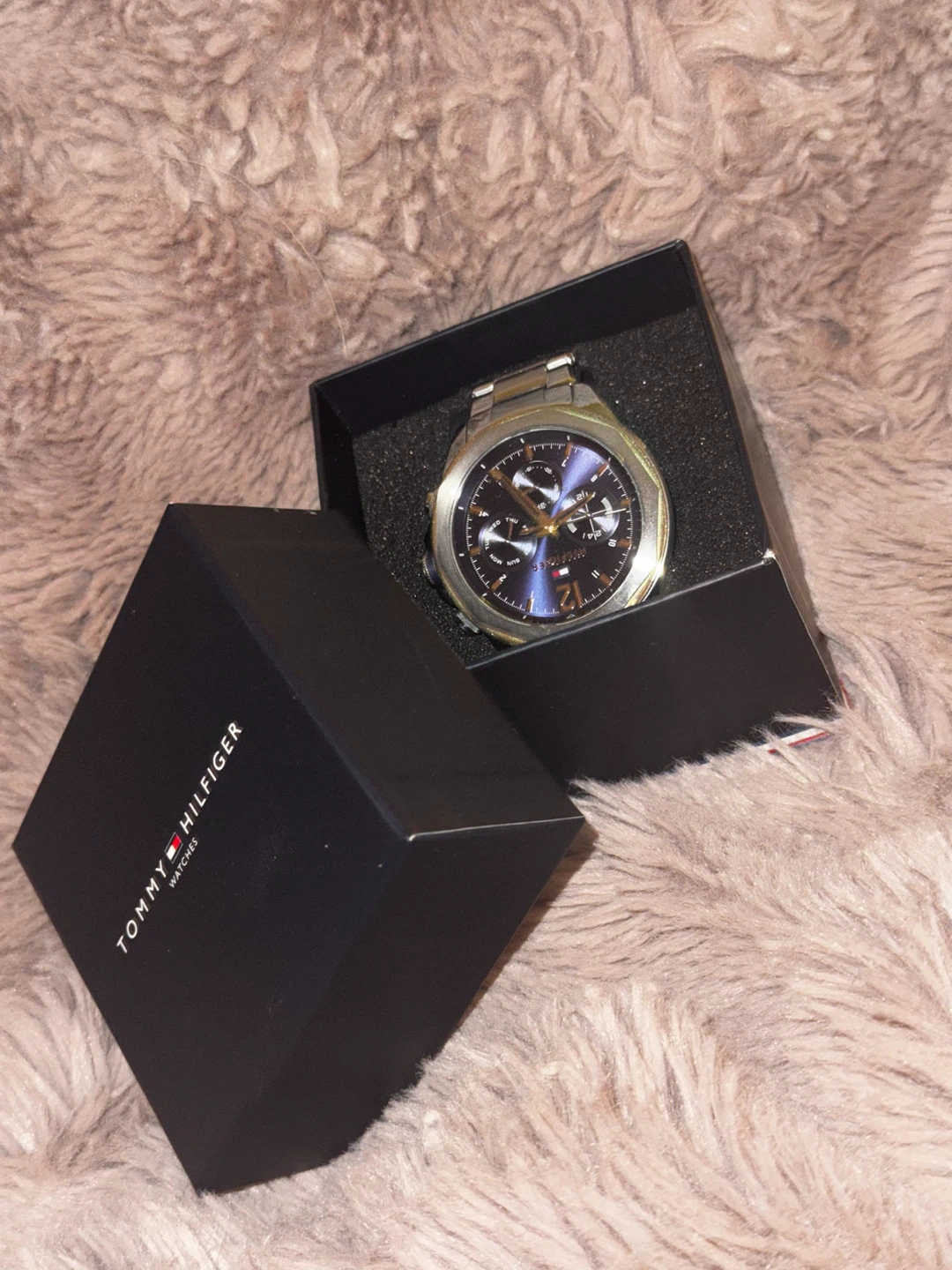 Tommy Hilfiger Watch - photo 2