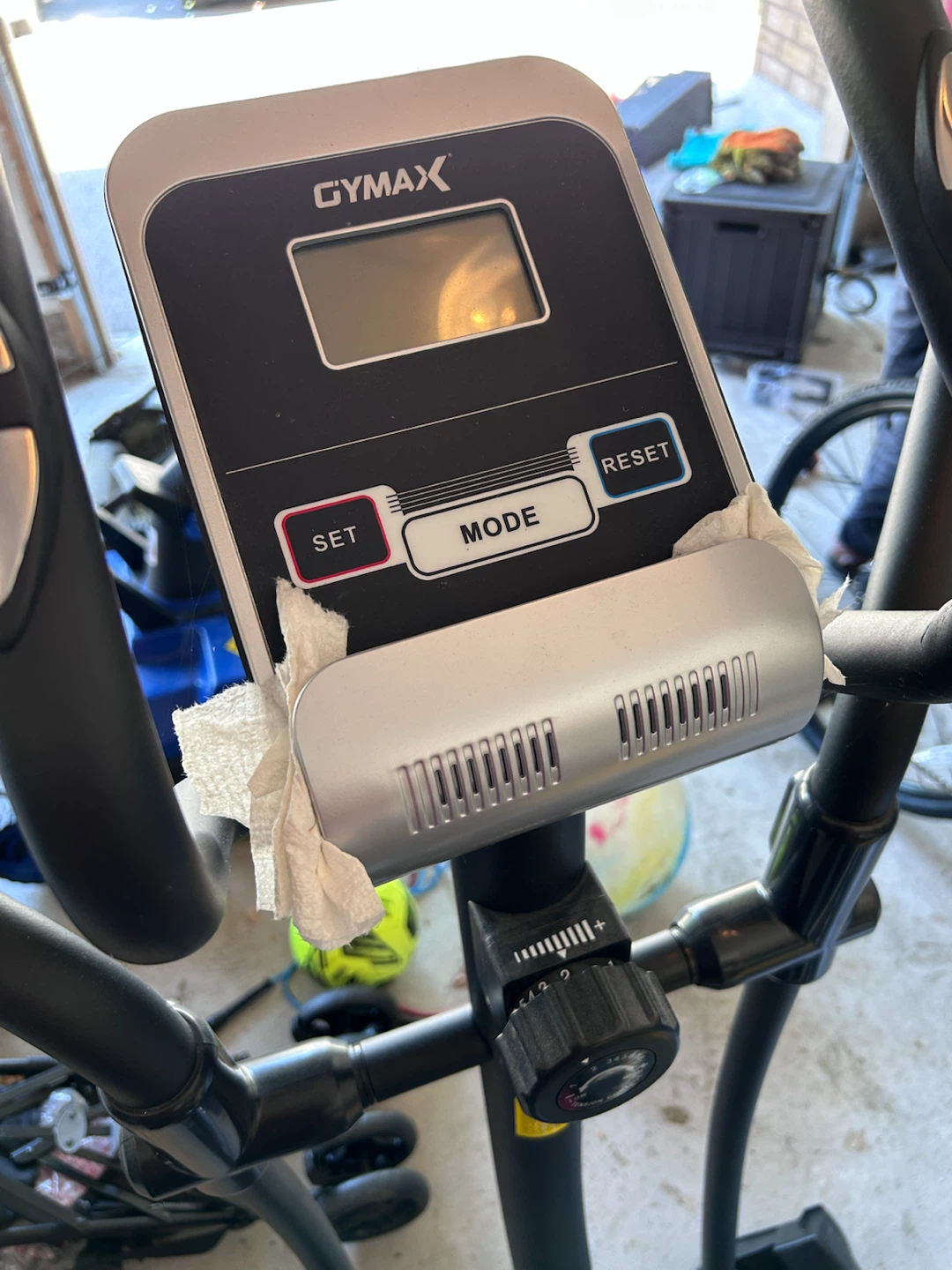 GYMAX Elliptical Trainer - photo 2