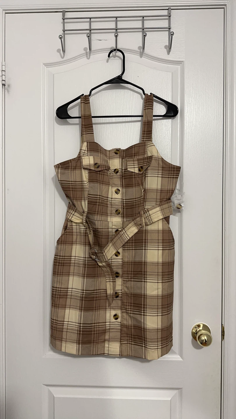 Clothes with tags $15 - photo 2