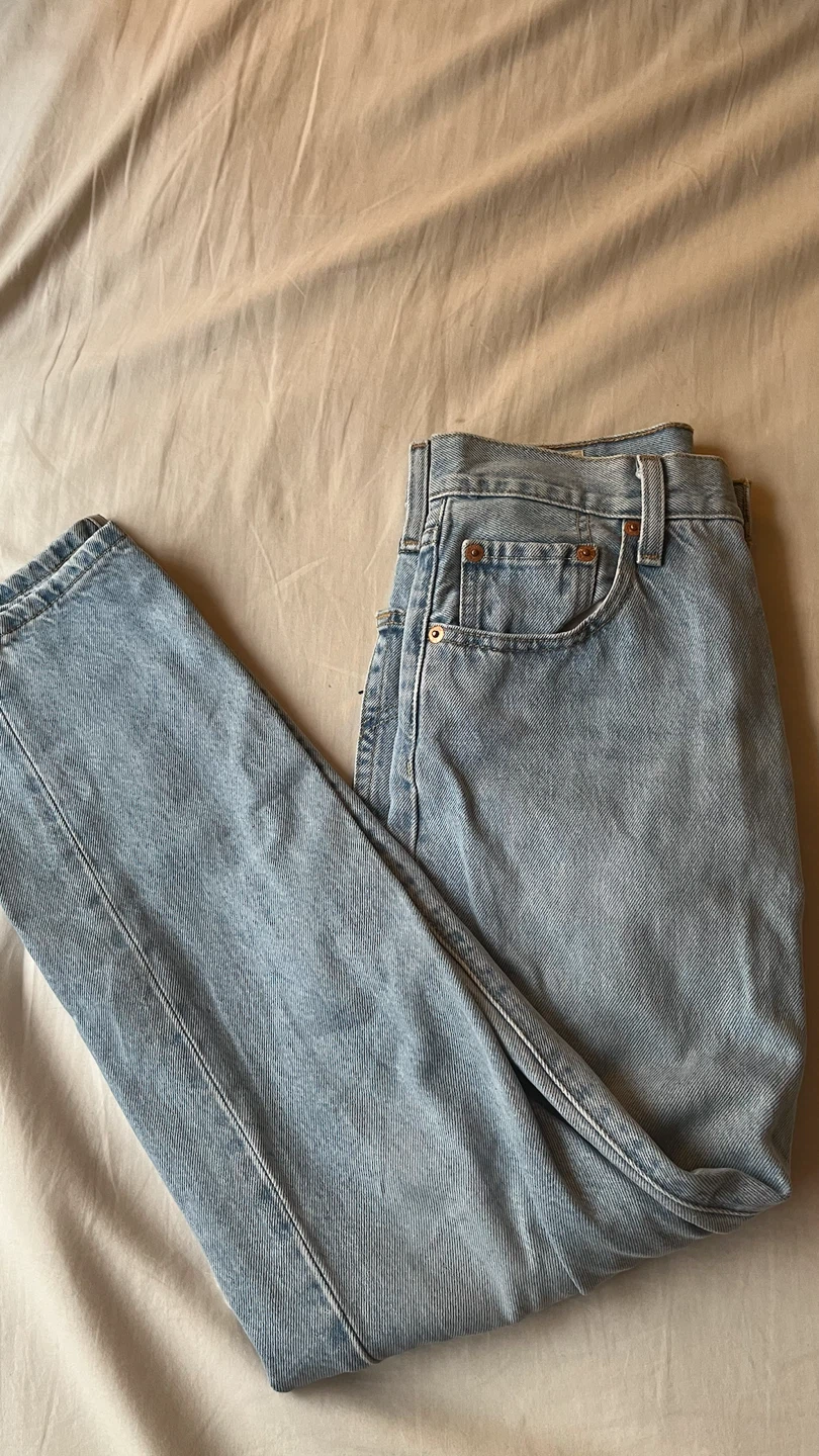 LEVIS JEANS - size 0 - photo 2