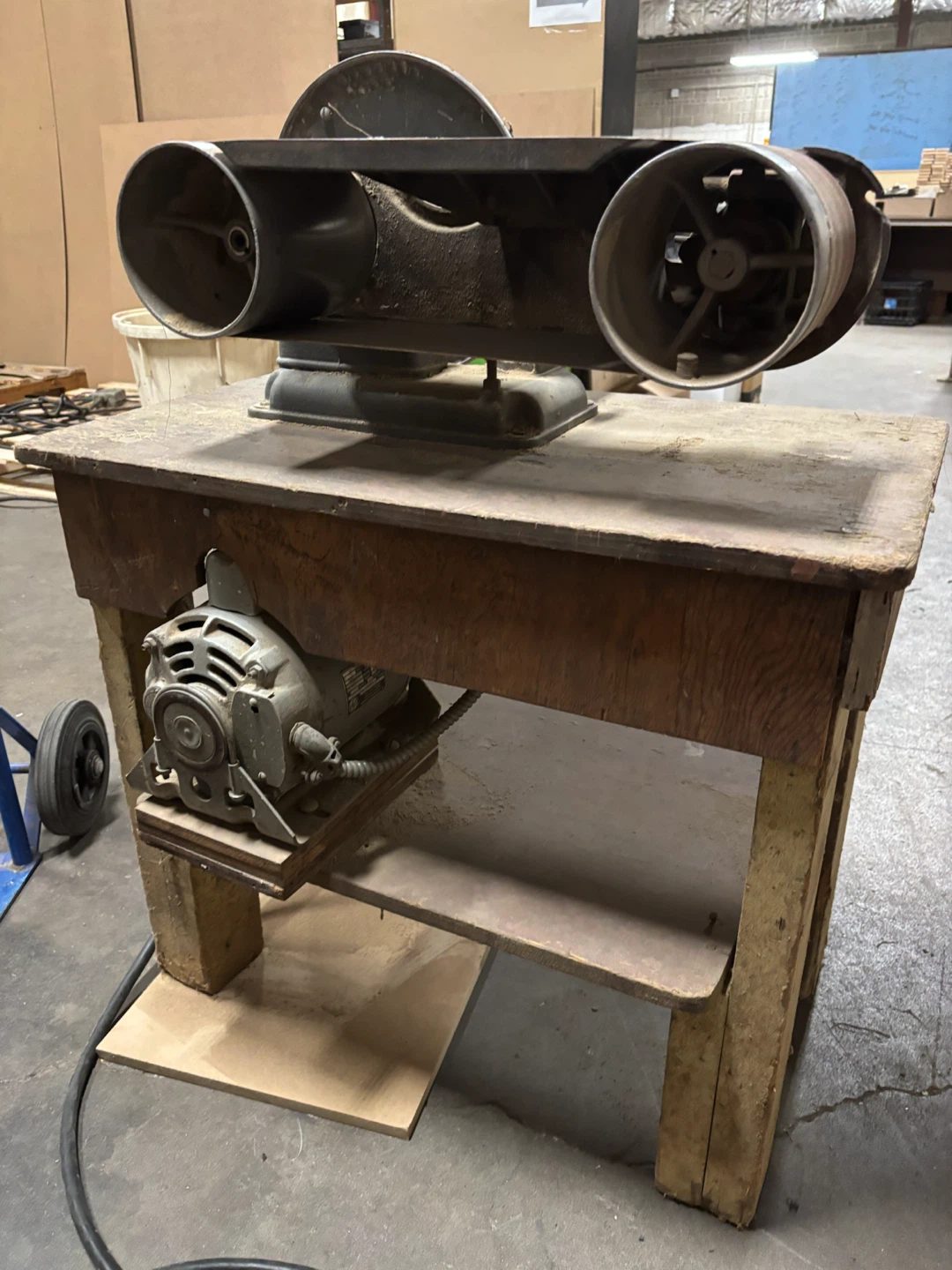 Beaver Power Tools Belt and Disc Sander - photo 3