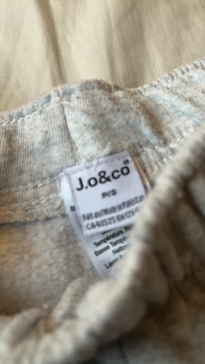 J.O.&co Grey Sweatpants - photo 2