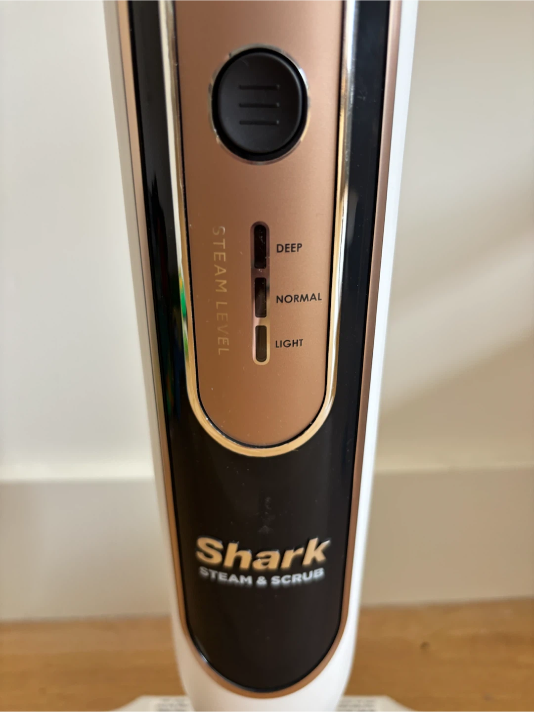 Shark Steam & Scrub Steam Mop - photo 3