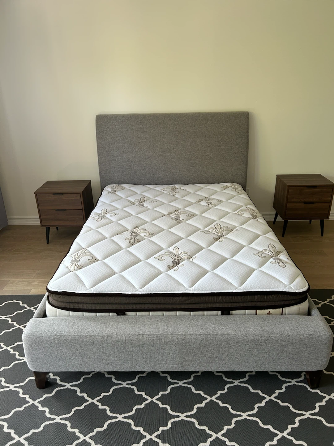 Queen size Grey Fabric Bed Frame with Mattress