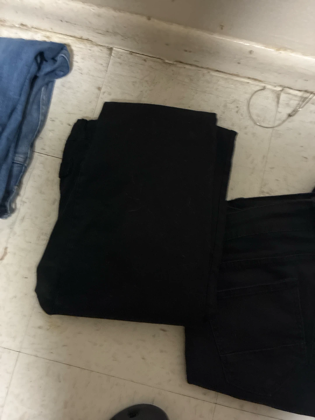 5 pairs of jeans - photo 3
