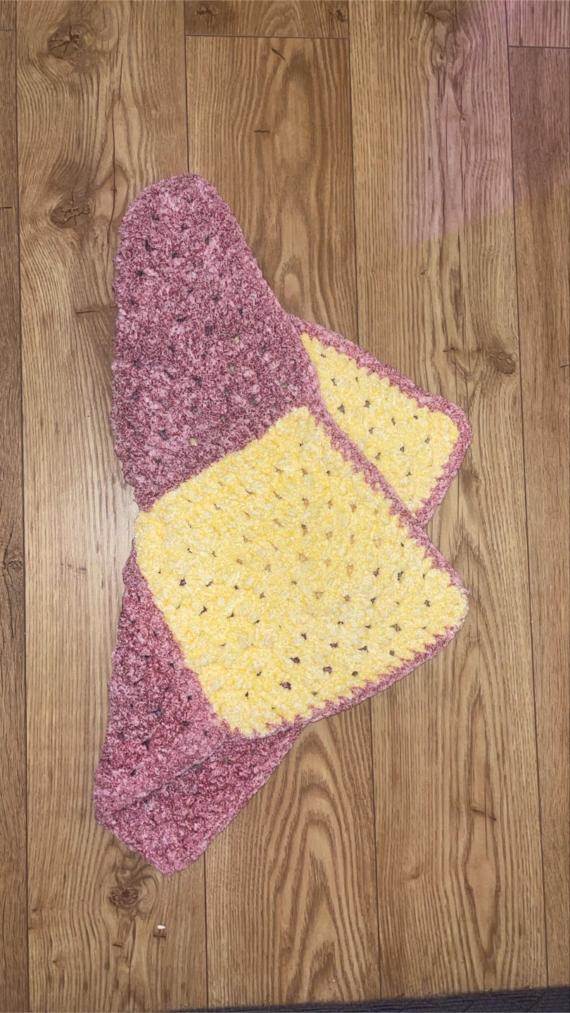 Handmade Crochet Small Baby Blanket - photo 2