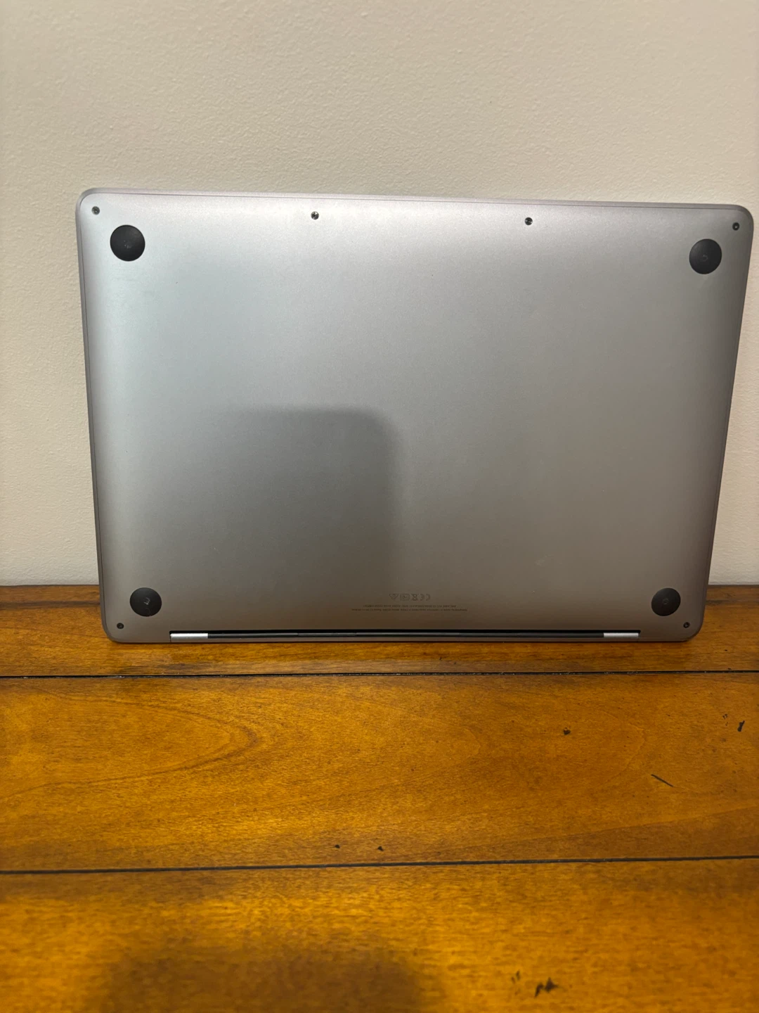 Apple MacBook Pro not working no charger - photo 5