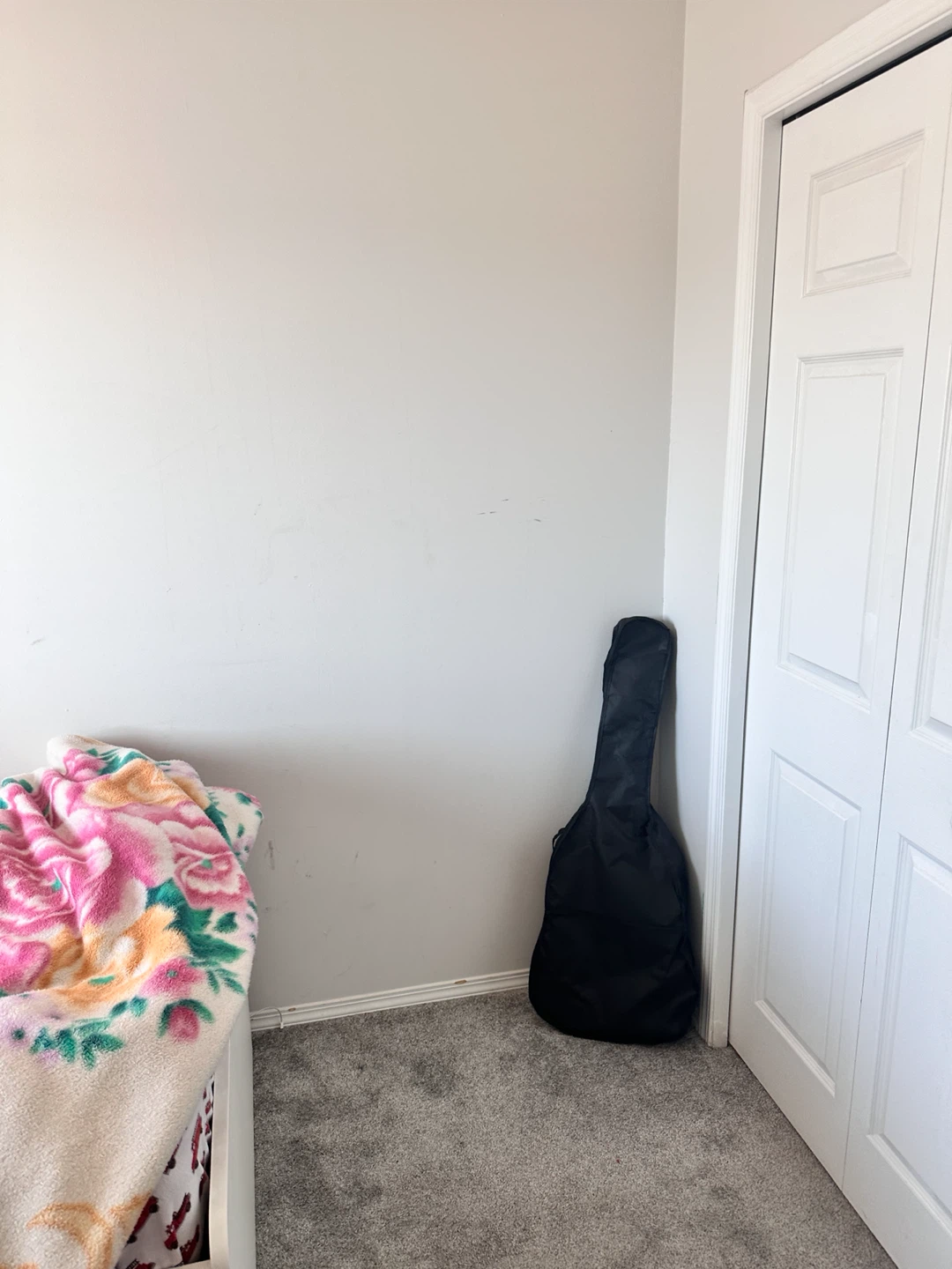 Room for Rent - photo 3