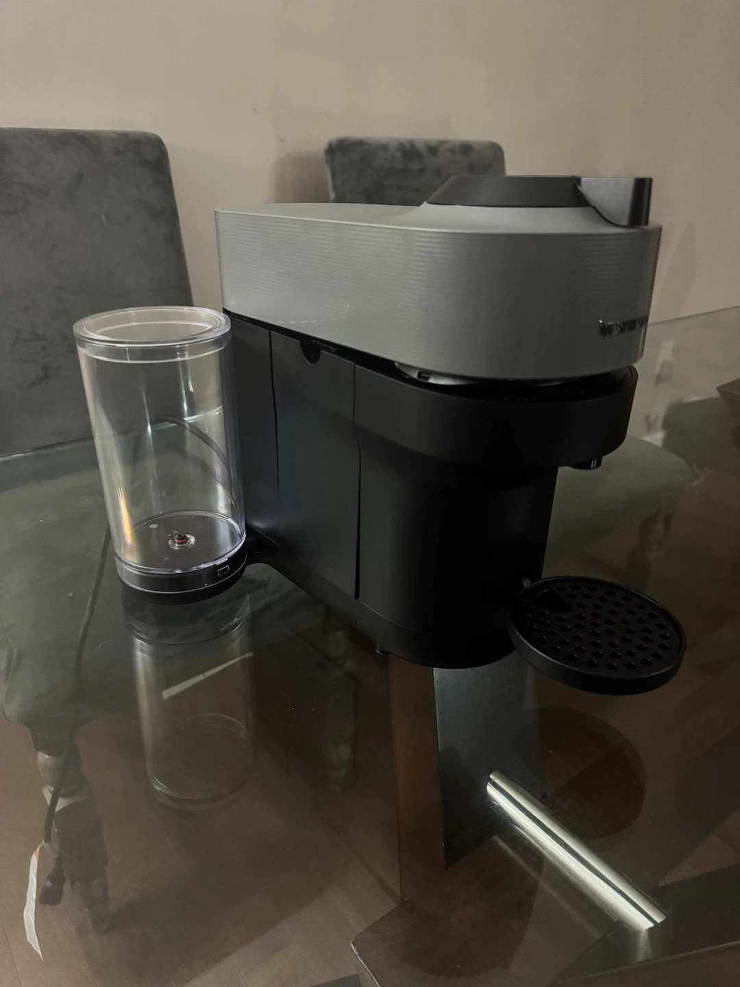 Nespresso Vertuo Coffee Machine - photo 3