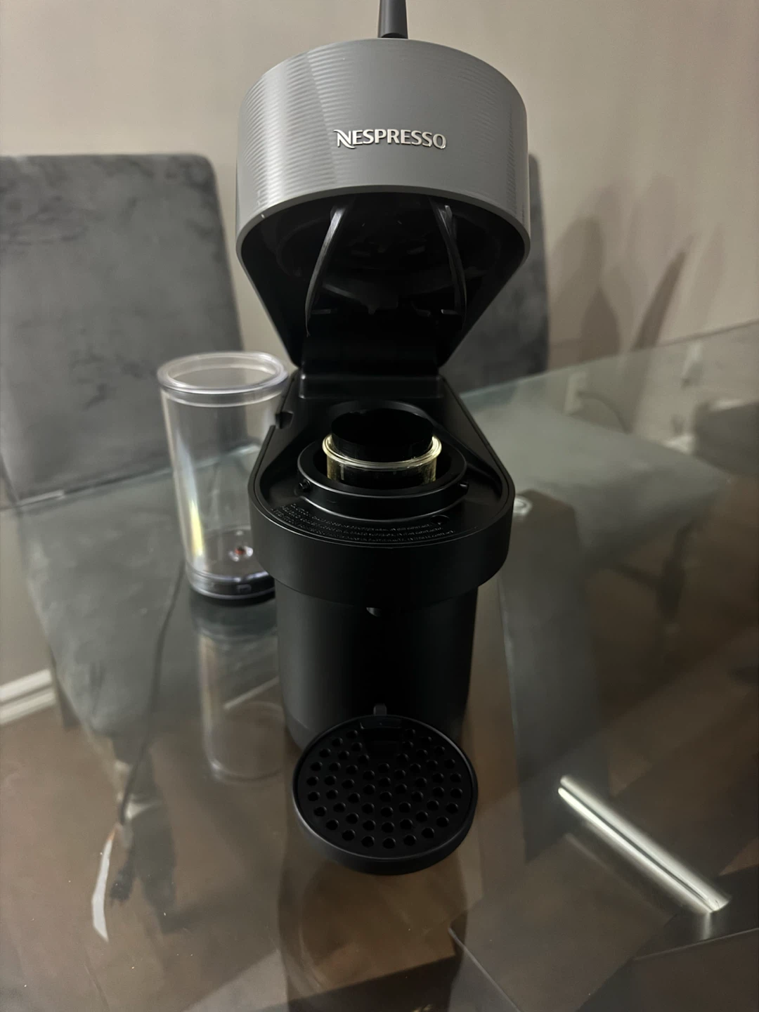 Nespresso Vertuo Coffee Machine - photo 5