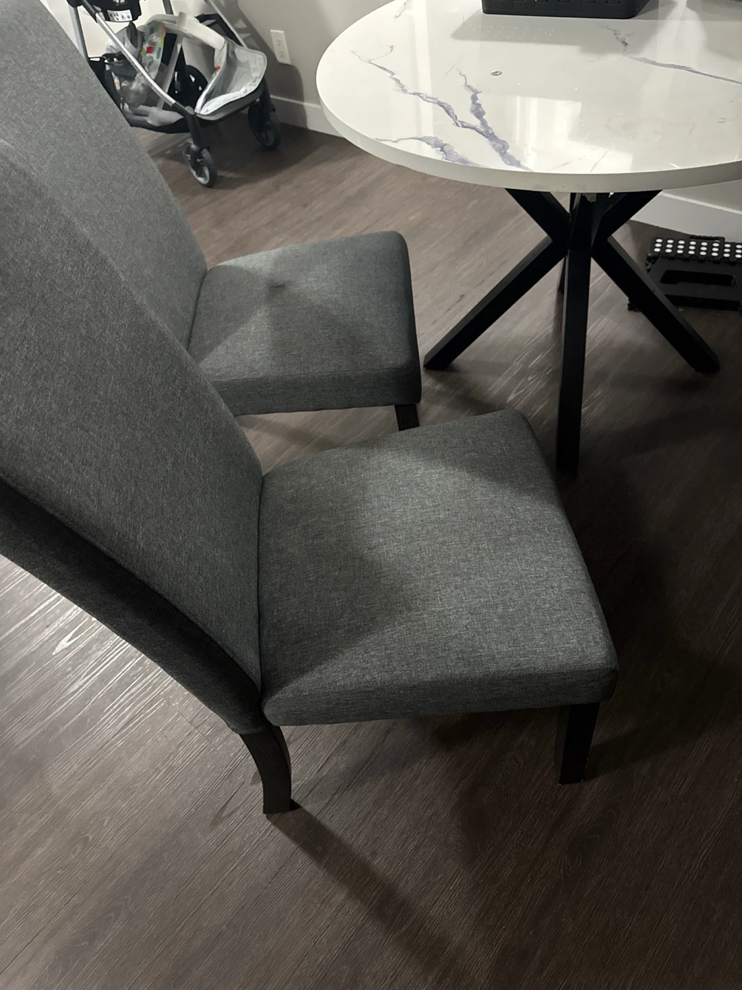Sofa nd dining - photo 4