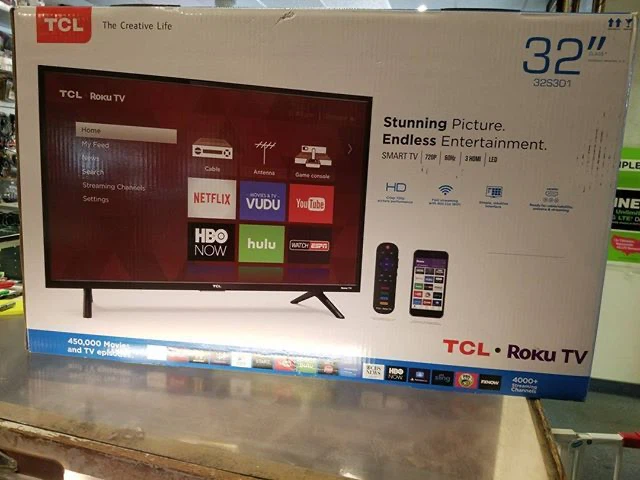 TCL 32" Smart Roku TV