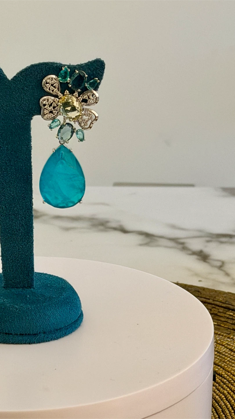 Teardrop Gemstone Flower Earrings - photo 2
