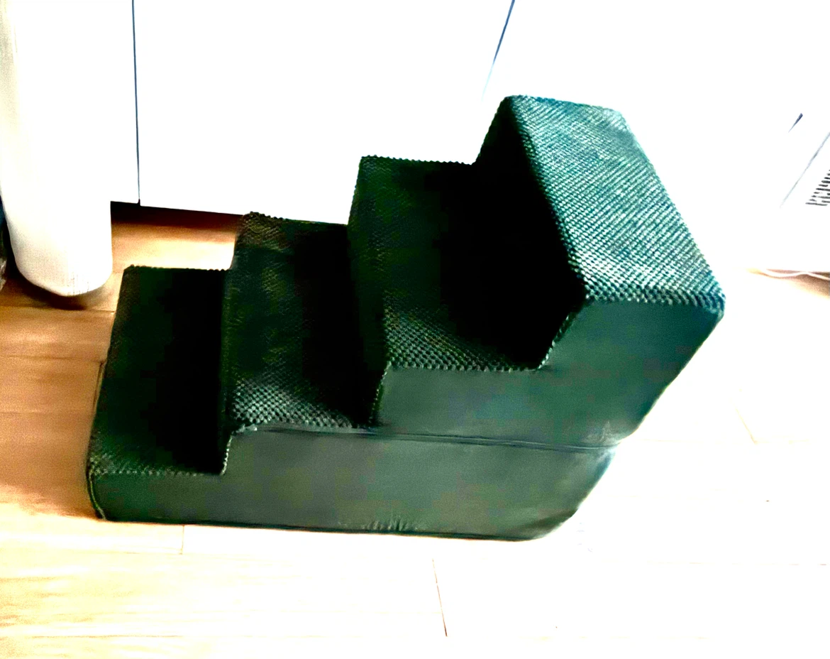 4-Step Dog Stairs for High Beds & Sofas