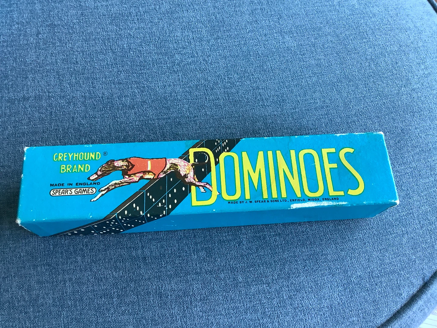 Vtg Greyhound Brand Double 9 Edition Domino Set 🐞