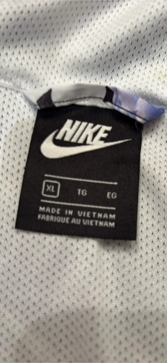 Nike Windrunner Jacket - XL - photo 3