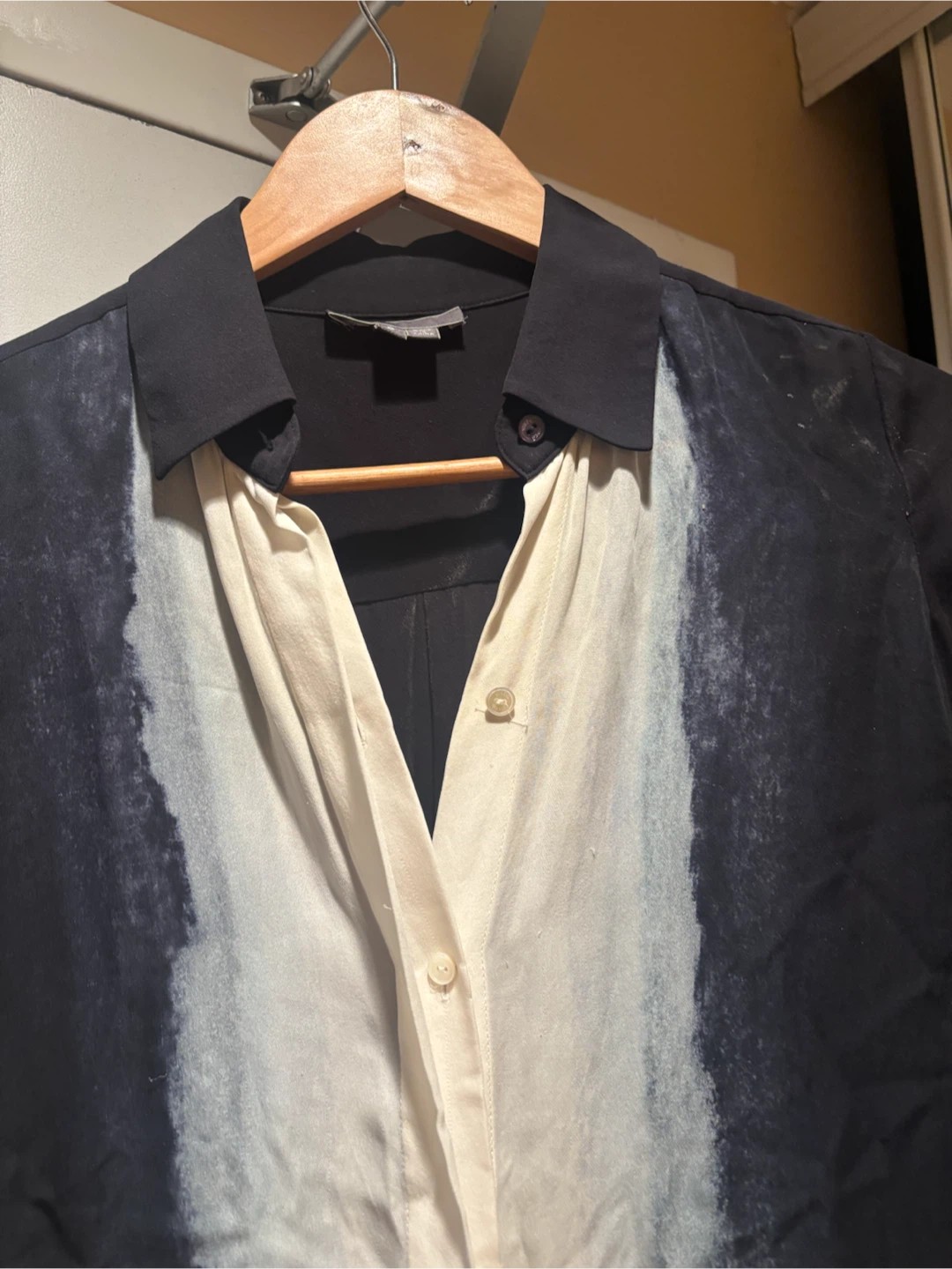 Vince Silk Button-Up Shirt, size  0 - photo 2