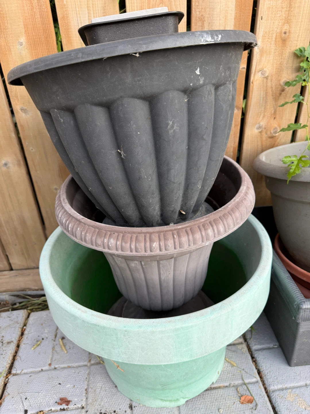 Assorted Plastic Plant Pots - photo 4
