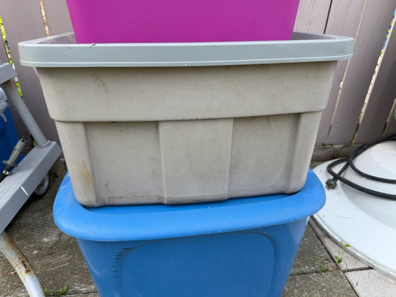 4 boxes Storage Totes with Lids - photo 2