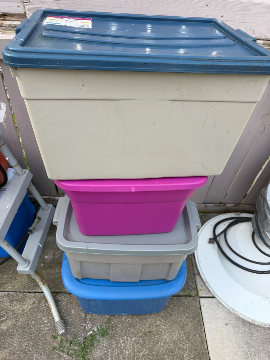 4 boxes Storage Totes with Lids - photo 4