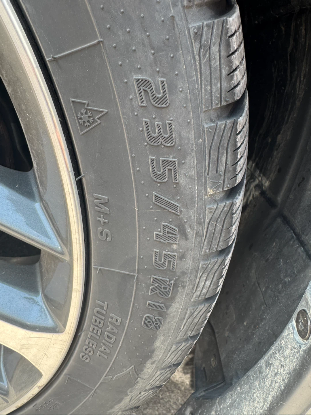235/45R18 Winter Tire - photo 5