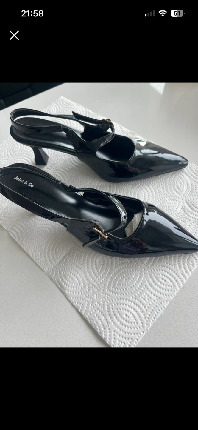 John & Co Black Patent Slingback Heels Size 40 - photo 2
