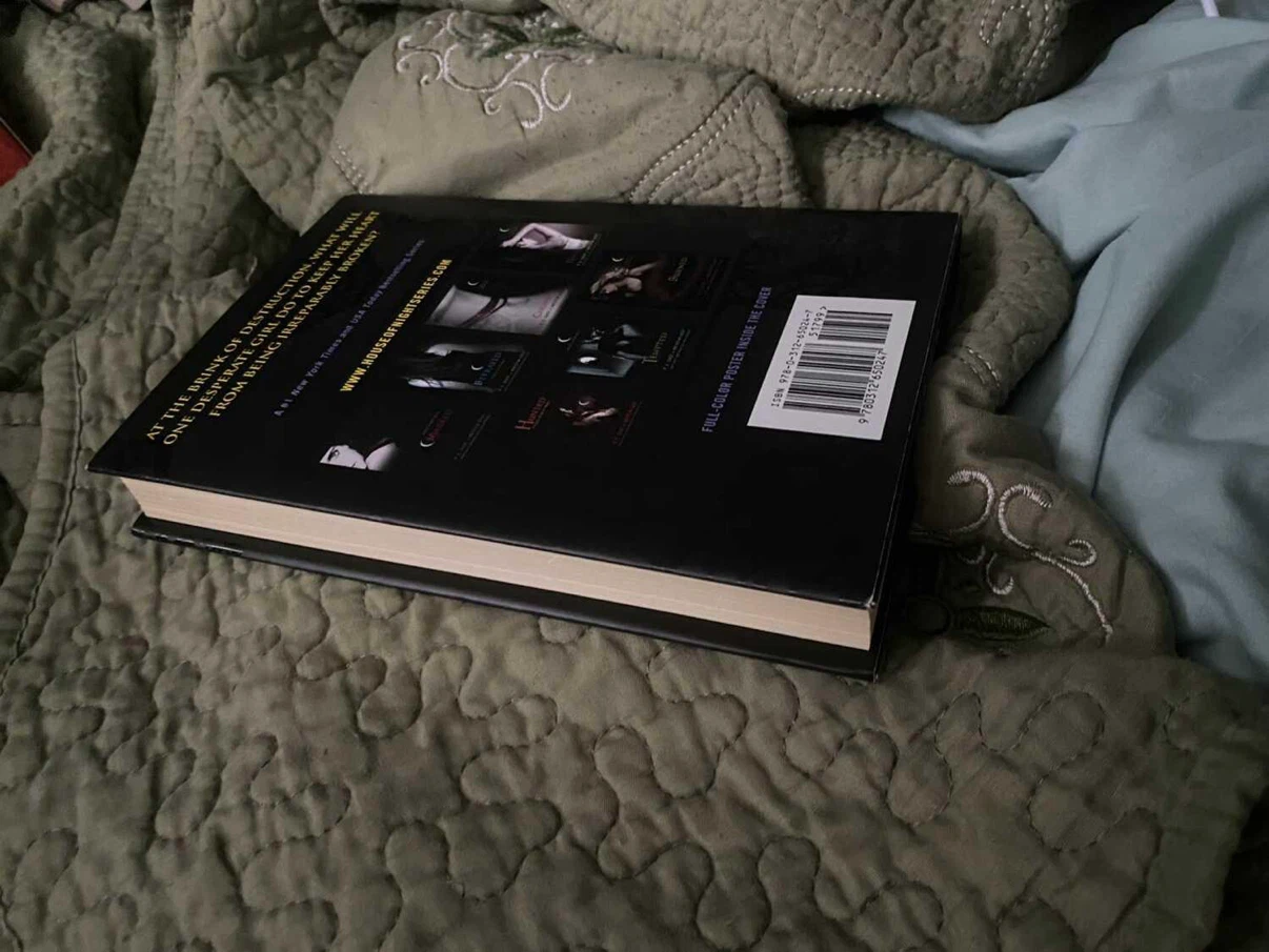 Awakened (HON) Book - photo 3
