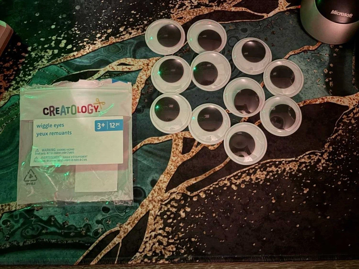 Giant Googly Eyes