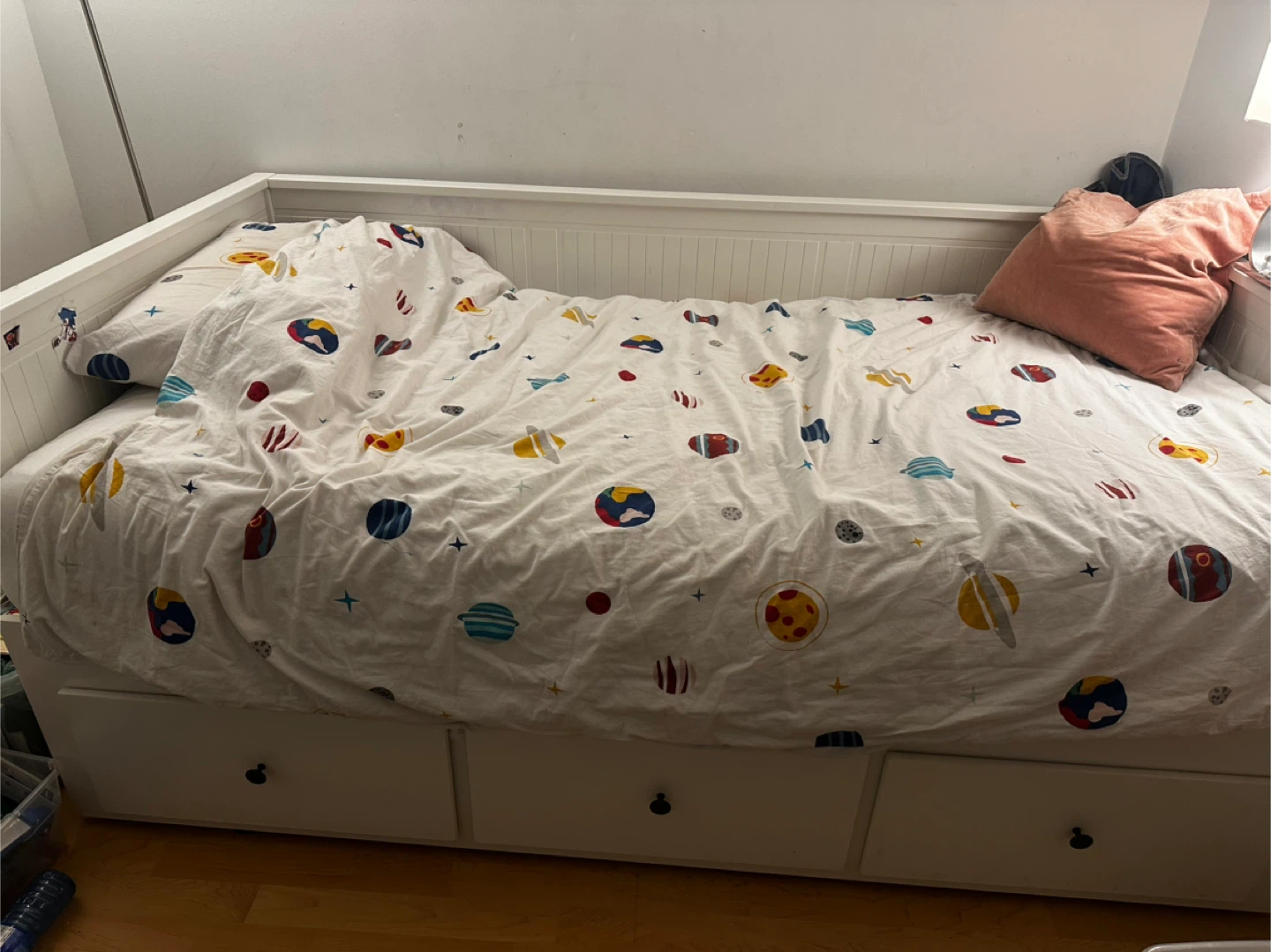 IKEA HEMNES Daybed Frame with 3 Drawers - White - Twin - photo 2