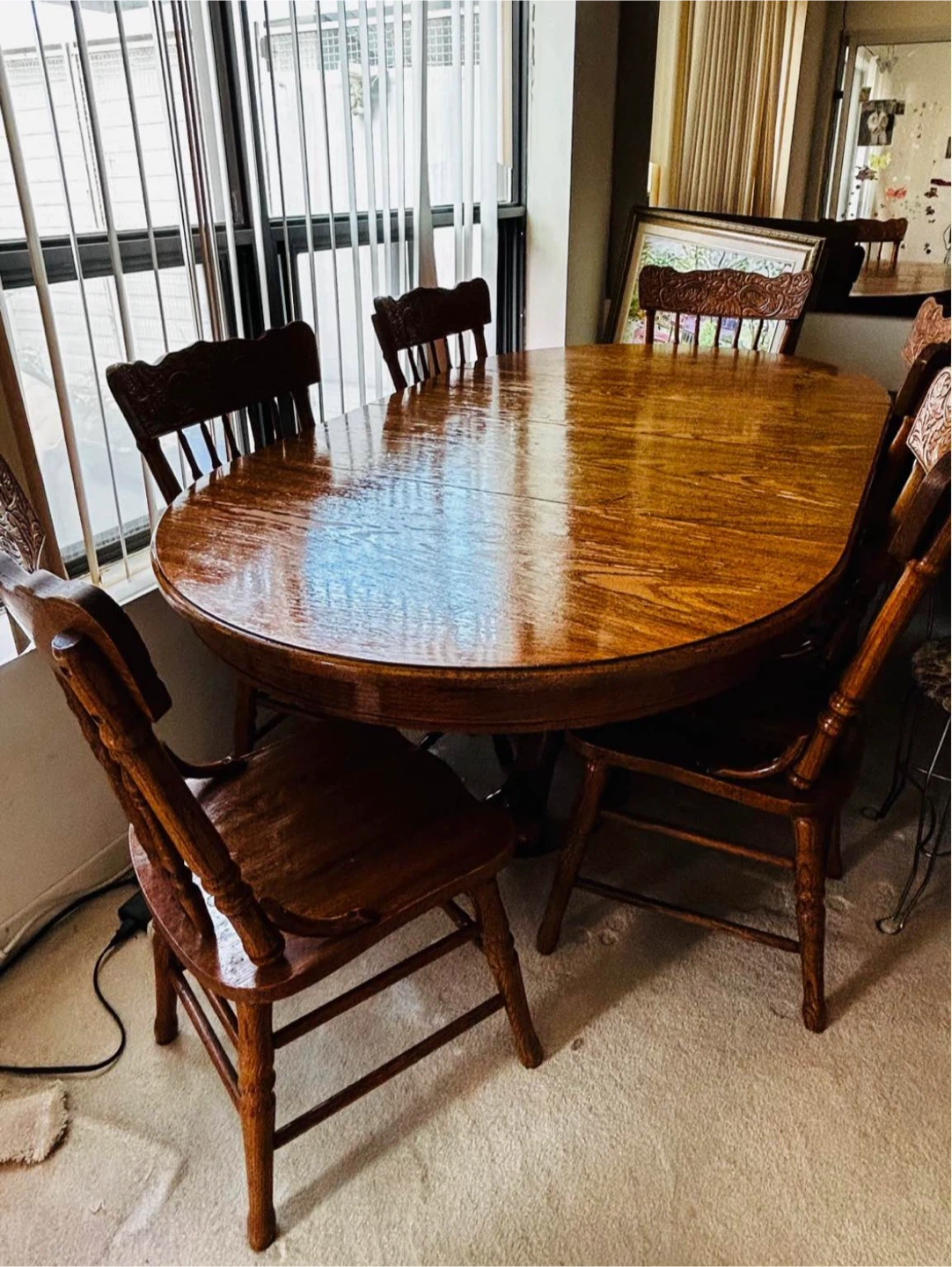 Oak Pedestal Dining Table with Carved Chairs - photo 2